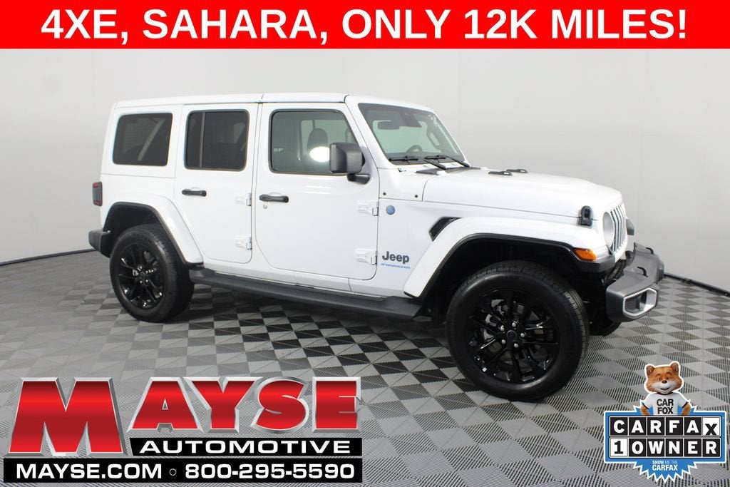 2025 Jeep Wrangler 4xe Sahara in White/Sahra/4Xe — front three-quarter view