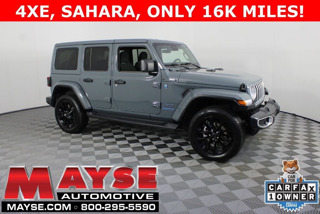 2025 Jeep Wrangler 4xe Sahara in Gray — front three-quarter view