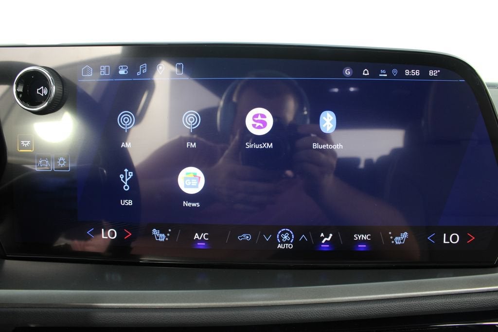 2026 Chevrolet Traverse — detail view