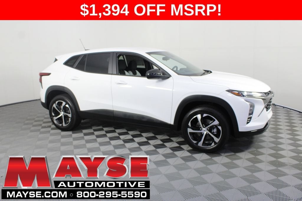 2026 Chevrolet Trax 1RS in Summit White — front three-quarter view